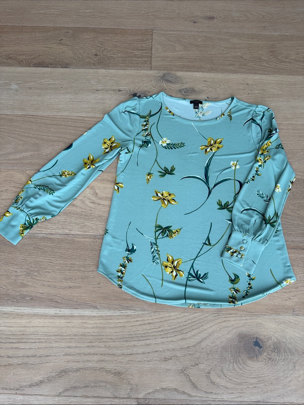 Ann Taylor Factory Sage GreenFloral Long-Sleeve Blouse